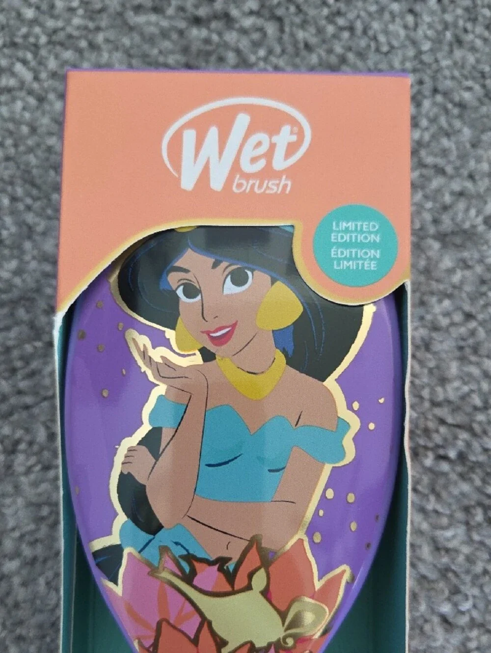 Wet Brush Disney Princess Jasmine Purple Detangling Brush
